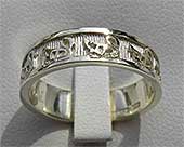 Bressay Celtic Swans Wedding Ring