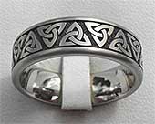 Celtic Trinity Knot Wedding Ring