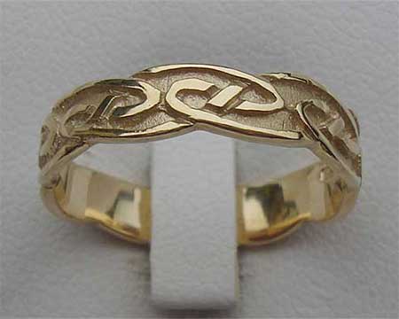 Fetlar Celtic Wedding Ring