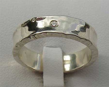Handmade Diamond Wedding Ring