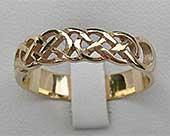 Havra Gold Celtic Wedding Ring