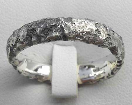 Heavy Textured Womens Wedding Ring