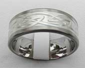 Inlaid Celtic Knot Wedding Ring