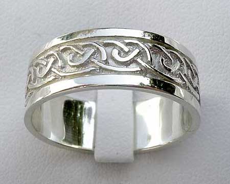 Noss Gold Celtic Wedding Ring