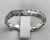 Urban Womens Wedding Ring