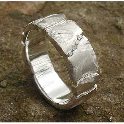 Womens Contemporary Diamond Wedding Ring